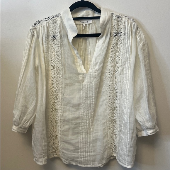 FRAME
Cali Lace Popover Top - Picture 5 of 7